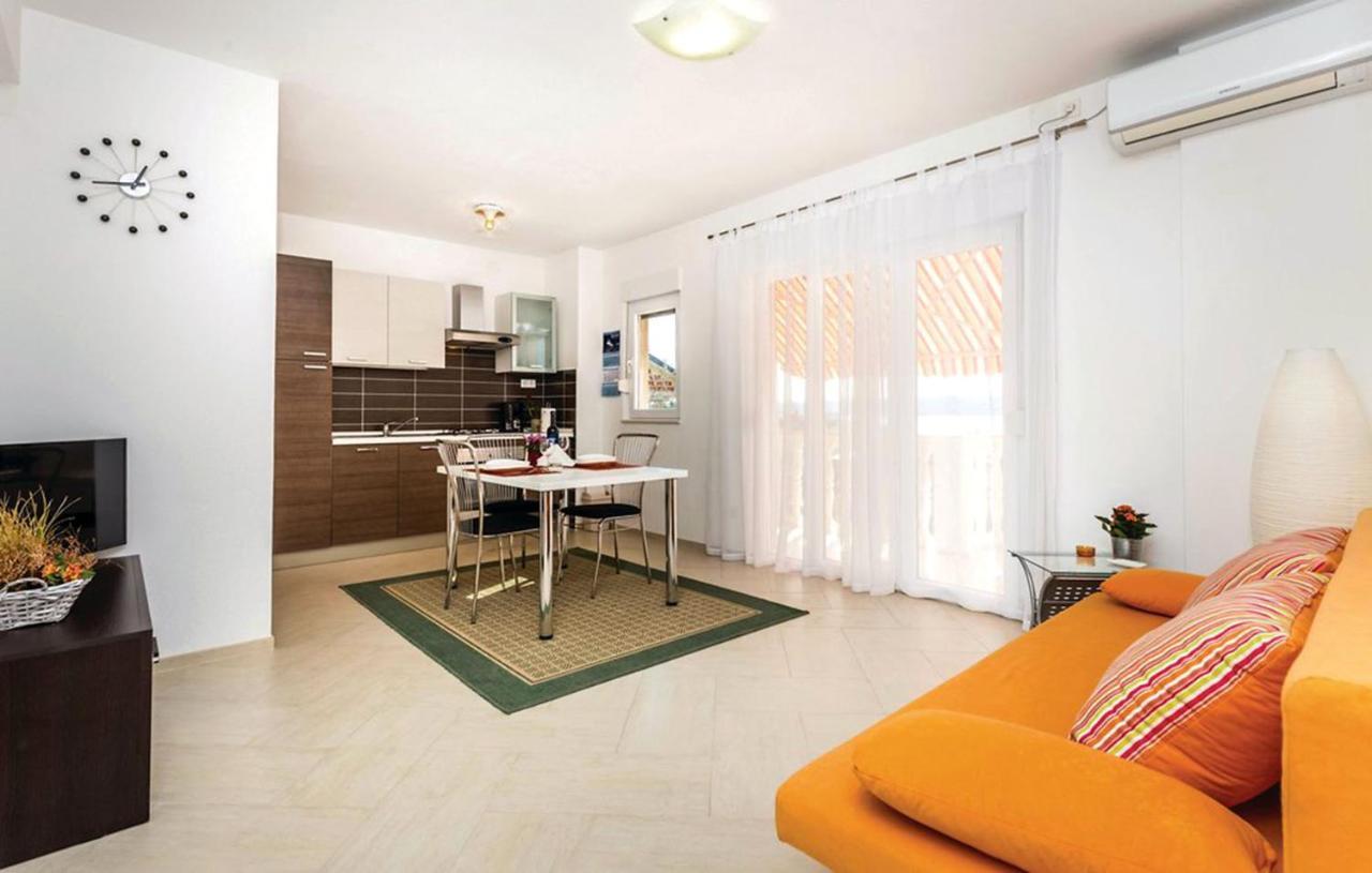 Apartment Vesna Selce Exterior photo